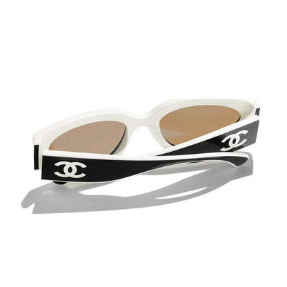 Sunglasses CH6056